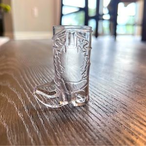 14 plastic cowboy boot shot cups